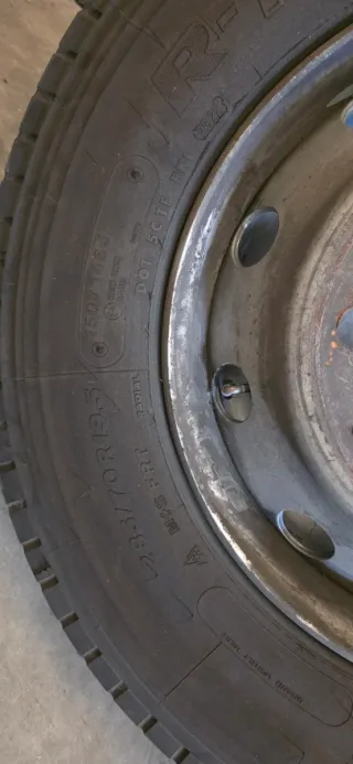 Rueda Camión 19.5