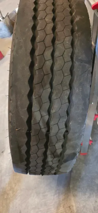 Rueda Camión 19.5