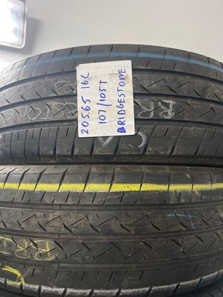 Bridgestone 205.65 16C 107/105T