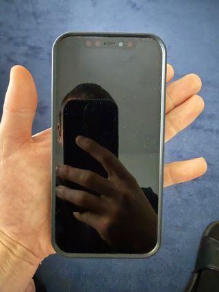 Iphone 12 suizo 64gb en estado PERFECTO, sin uso.