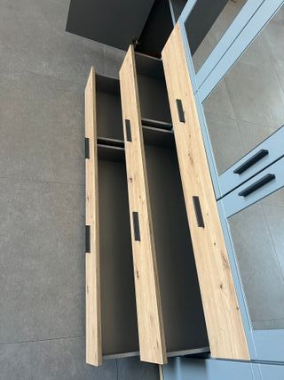 Armario modular gris y roble 267 cm