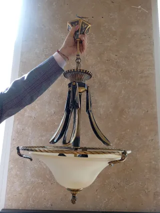 Lampada da soffitto a sospensione in vetro e metallo