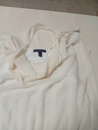 Blusa transparente de tirantes Violeta by Mango S