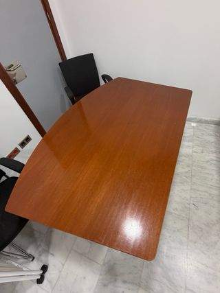 Mesa de Oficina o Recepción Marron