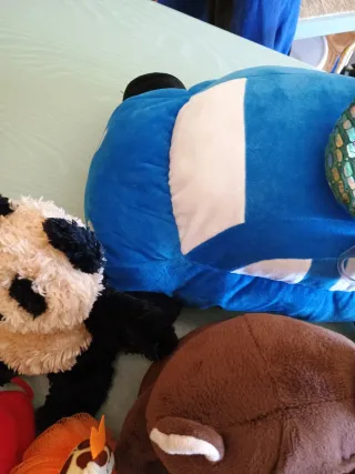 Stock peluche e giocattoli 15 pezzi.
