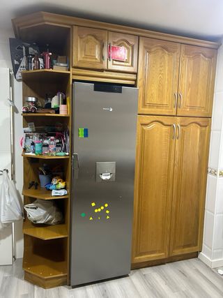 Muebles de Cocina Madera y Cristal