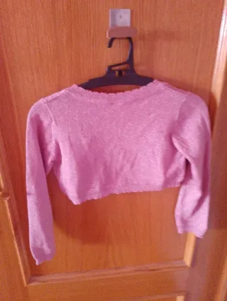 Rebeca niña rosa brillante