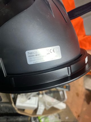 Lámpara LED Negra