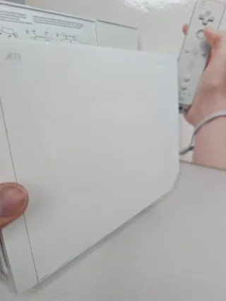 Nintendo Wii Bianca Boxata + Wii Sports