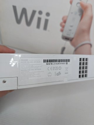 Nintendo Wii Bianca Boxata + Wii Sports