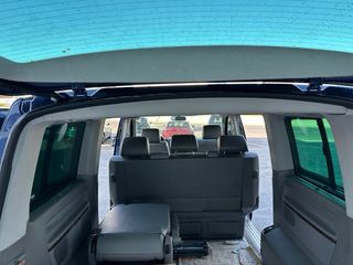 Volkswagen Transporter T5 2004