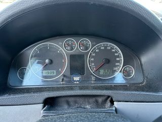 Volkswagen Transporter T5 2004