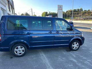 Volkswagen Transporter T5 2004