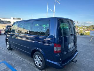 Volkswagen Transporter T5 2004