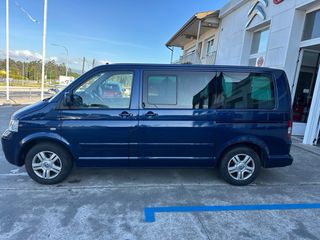 Volkswagen Transporter T5 2004