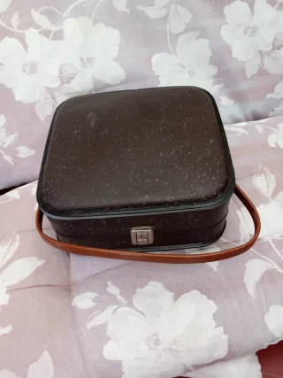 Maleta antigua de viaje