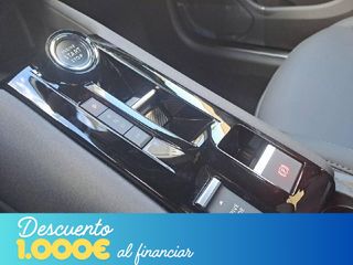 Alfa Romeo Junior Ibrida Speciale 107kW (145CV)