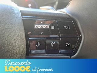 Alfa Romeo Junior Ibrida Speciale 107kW (145CV)