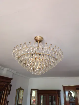 Lámpara de techo cristal y metal dorado