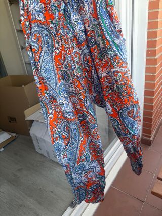 Mono largo estampado paisley
