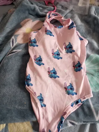 Bañador niña Estampado Stitch