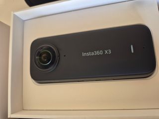 Insta360 X3 + Kit Moto Oficial