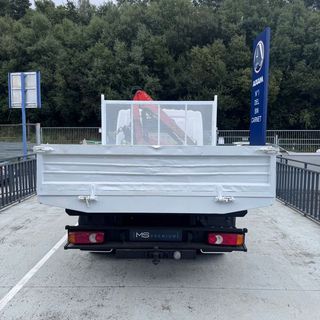 Nissan Cabstar NT400 BASCULANTE Y GRUA