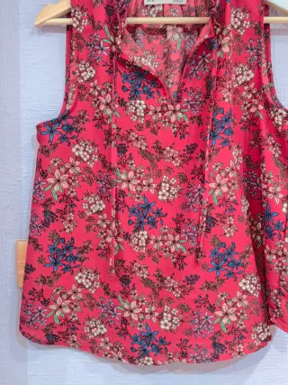 Camisa verano floral sin mangas