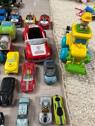 Lote coches, motos, helicóptero y tanque