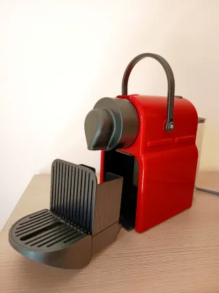 Cafetera de cápsulas Nespresso Krups Inissia