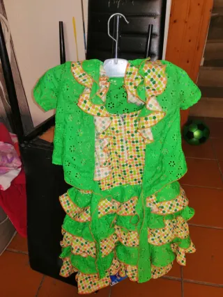 Vestido niña flamenca volantes talla 4 años
