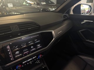 Audi Q3 40 TDI S tronic quattro Black Line - 2021