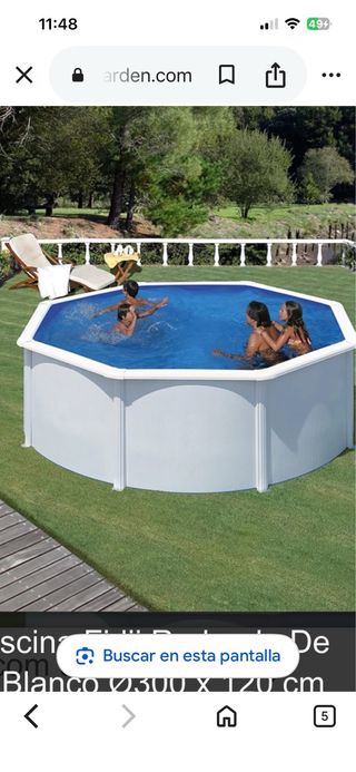 Piscina de 3por 3con un verano de uso