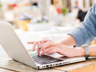Diseño de CV profesional + Traducciones + Redacc
