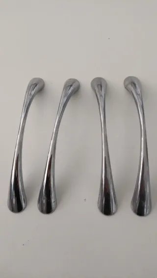 Tiradores de aluminio 128 mm