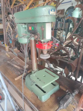 Taladro Vertical Antiguo