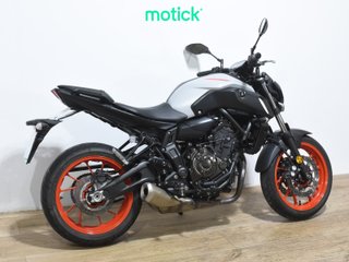 YAMAHA MT-07 (A2)