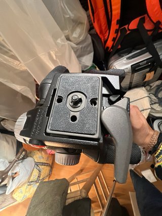 Trípode Manfrotto mk055xpro3 con rotula 3. Nuevo