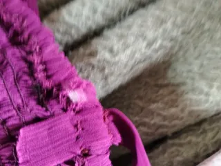 Vestido morado con volantes