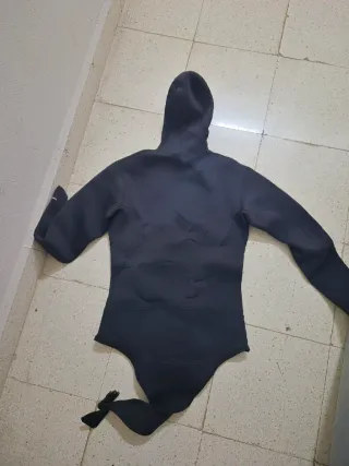 Traje de buceo 5mm con capucha