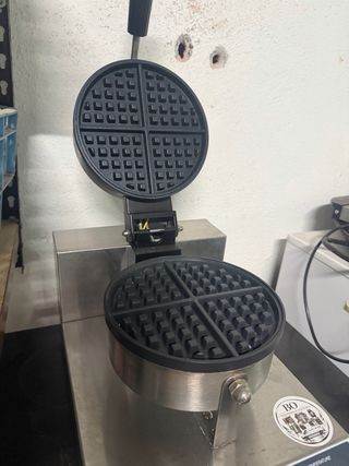 Gofrera Lacor Industrial buen estado