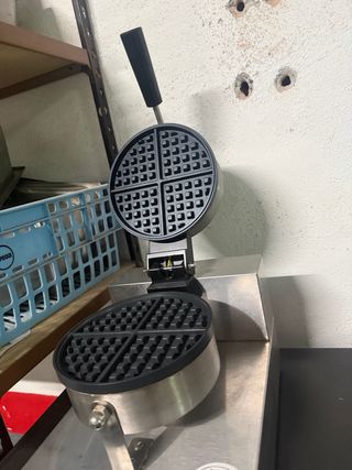 Gofrera Lacor Industrial buen estado