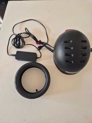 Patinete Xiaomi + Casco y Repuesto