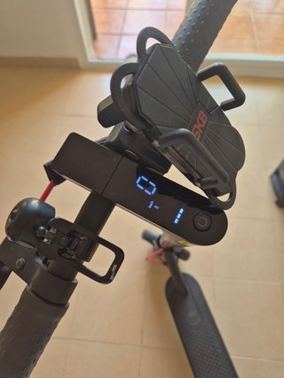 Patinete Xiaomi + Casco y Repuesto