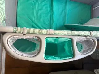 Cuna de viaje verde y gris lionelo