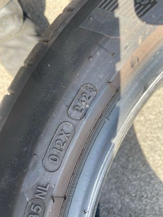 Michelin Pilot Sport SUV 255/45R19
