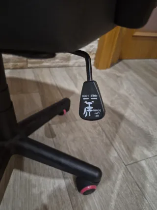 Silla Gamer Negra y Rosa
