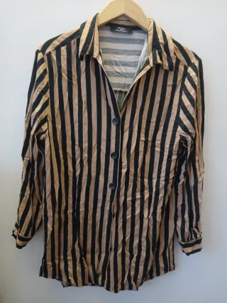 Camicia Bershka righe beige e nere