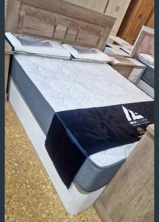 Canapés abatible madera con colchónes