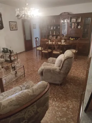 Tu nuevo hogar en el corazón de Aguilar